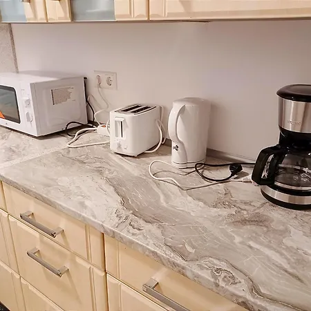 Chic Bei Zoo & Klinik *