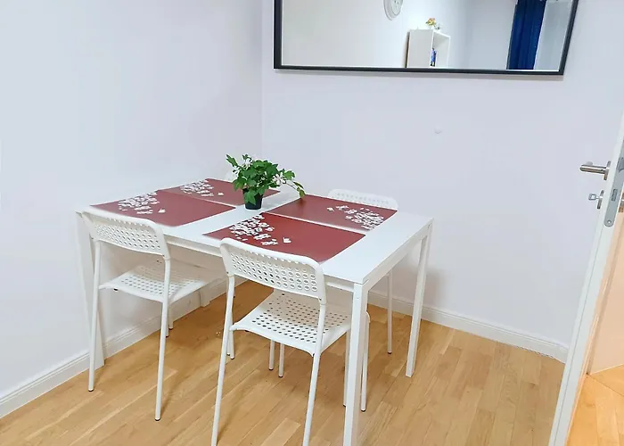 Chic Bei Zoo & Klinik